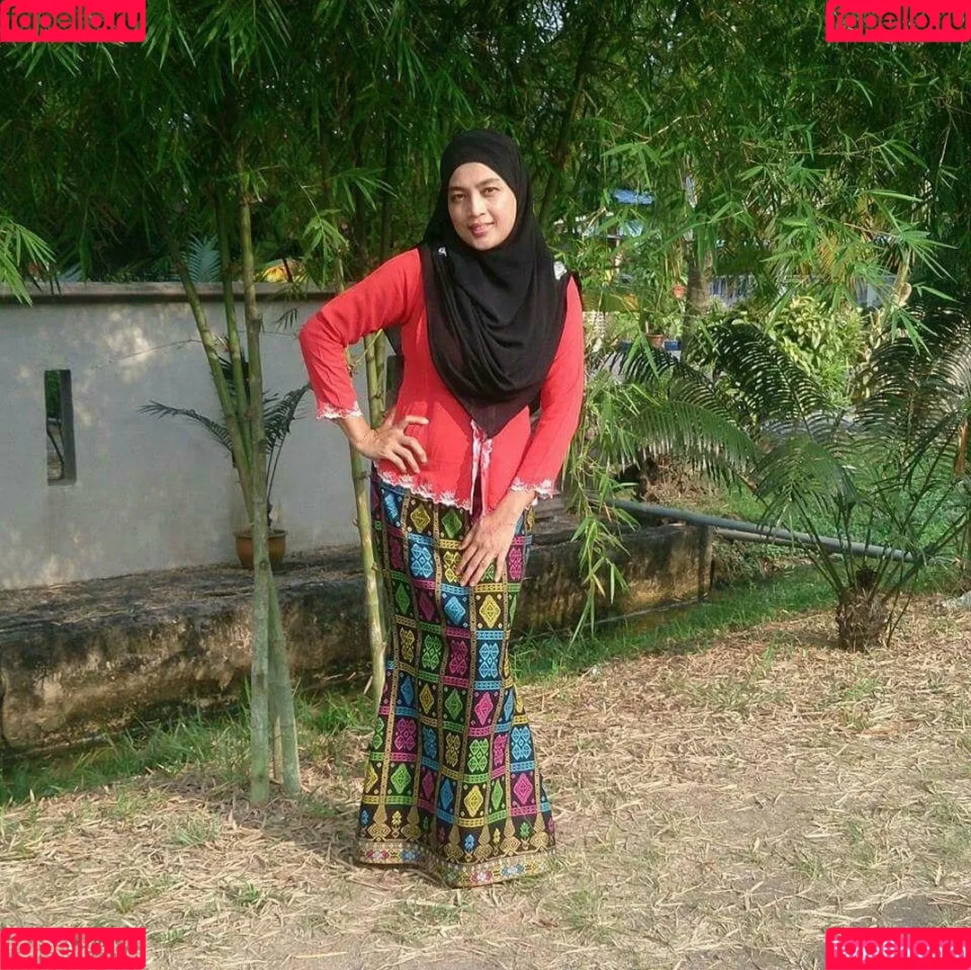 Fatin liyana /fliyana Onlyfans Photo Gallery 