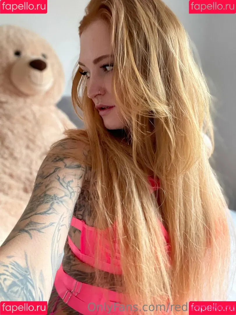 red.natified Onlyfans Photo Gallery 