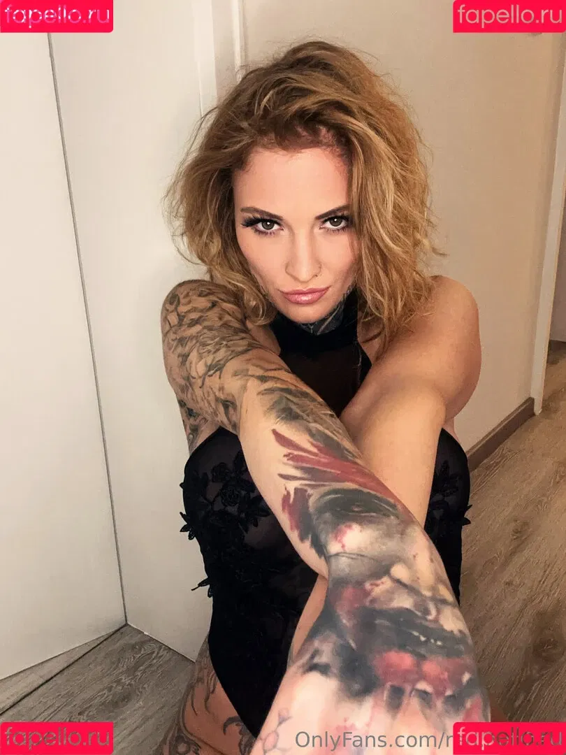 red.natified Onlyfans Photo Gallery 