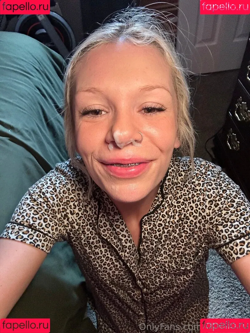 Miley Onlyfans Photo Gallery 