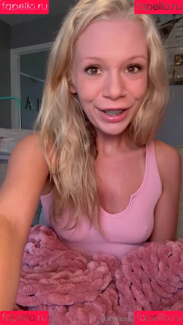 Miley Onlyfans Photo Gallery 