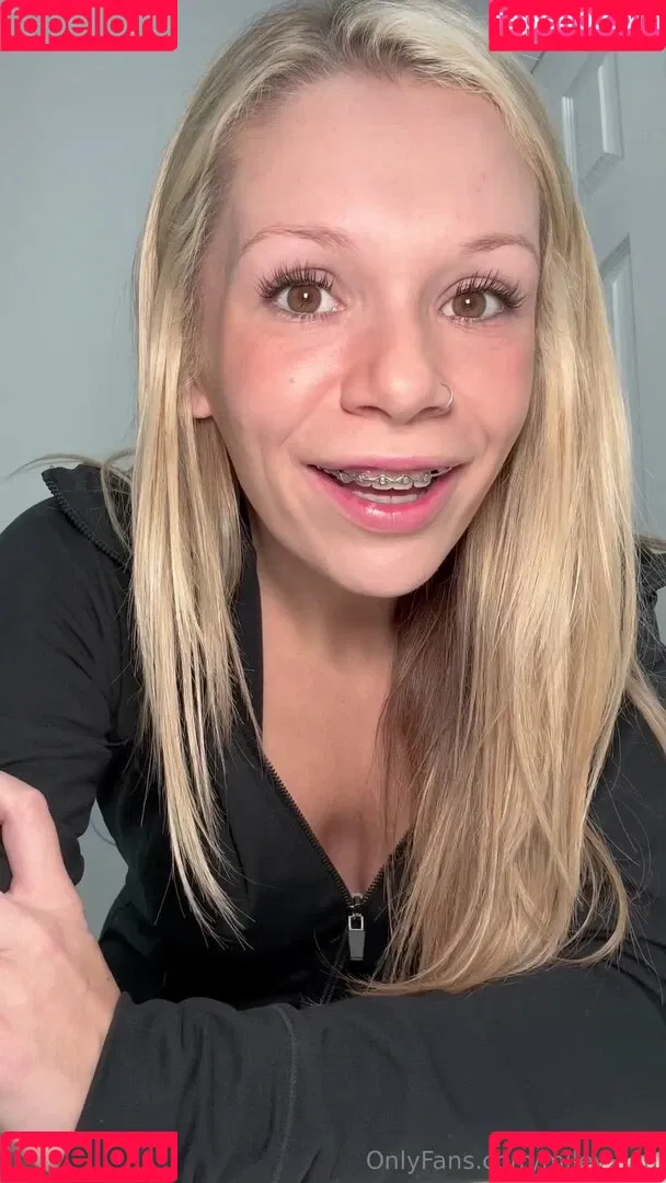 Miley Onlyfans Photo Gallery 
