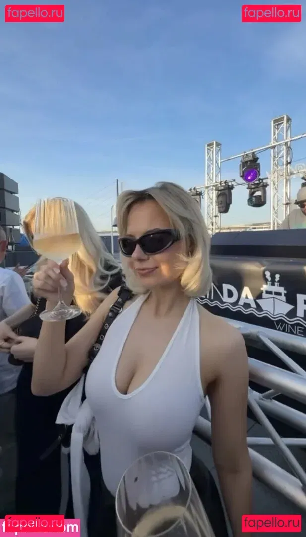 Fioonaax Onlyfans Photo Gallery 