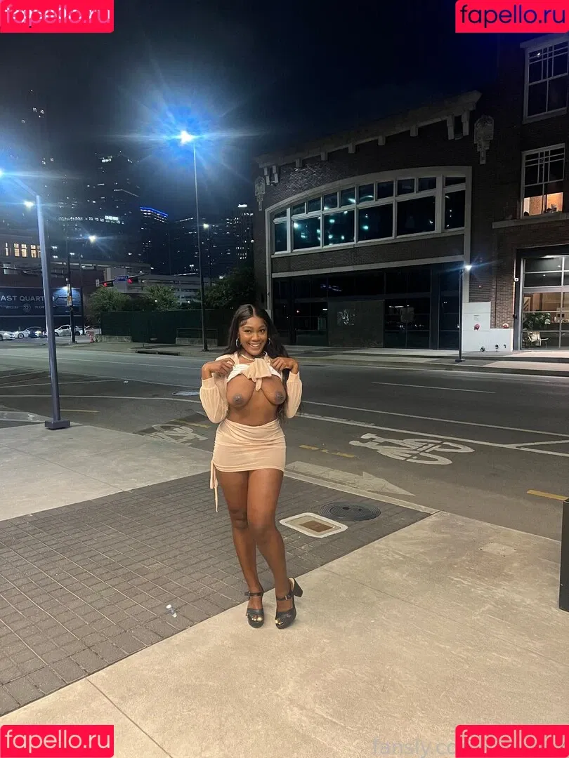 Tila Totti Onlyfans Photo Gallery 