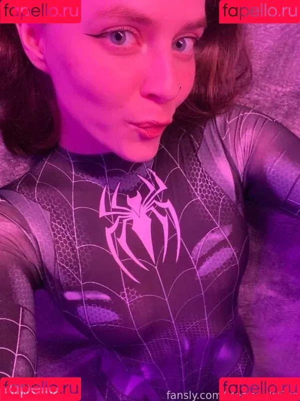 Mermaids Kiss Onlyfans Photo Gallery 