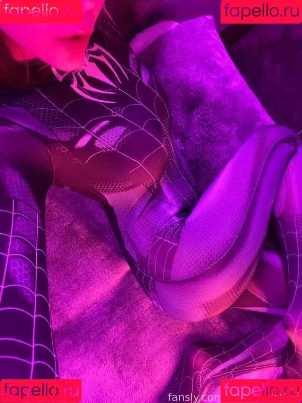 Mermaids Kiss Onlyfans Photo Gallery 
