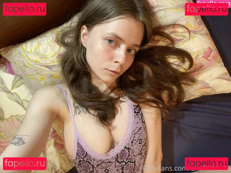 Mermaids Kiss Onlyfans Photo Gallery 