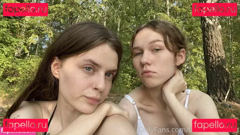 Mermaids Kiss Onlyfans Photo Gallery 