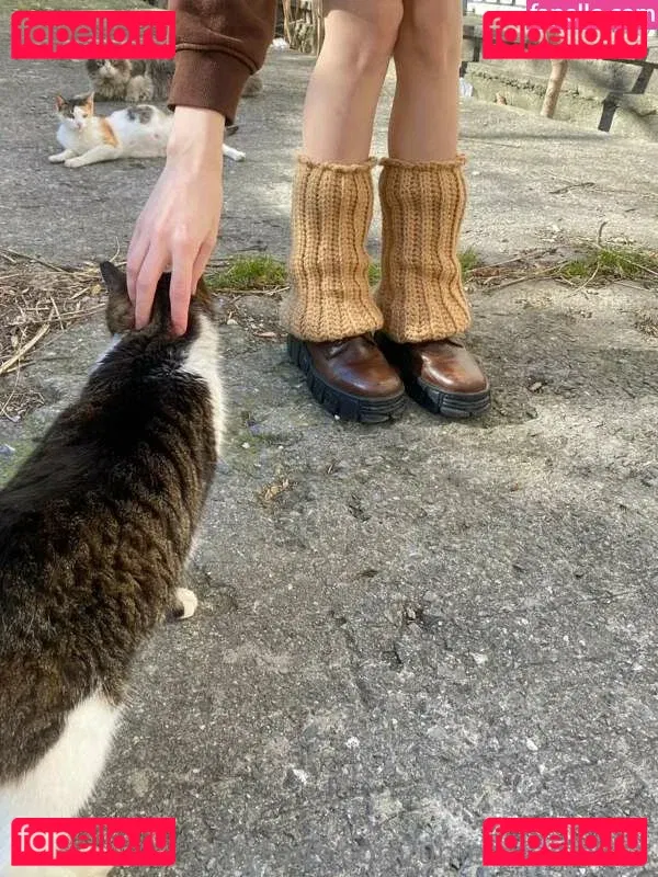 Mermaids Kiss Onlyfans Photo Gallery 