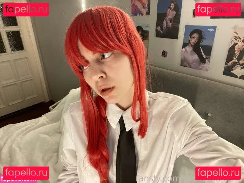 Mermaids Kiss Onlyfans Photo Gallery 