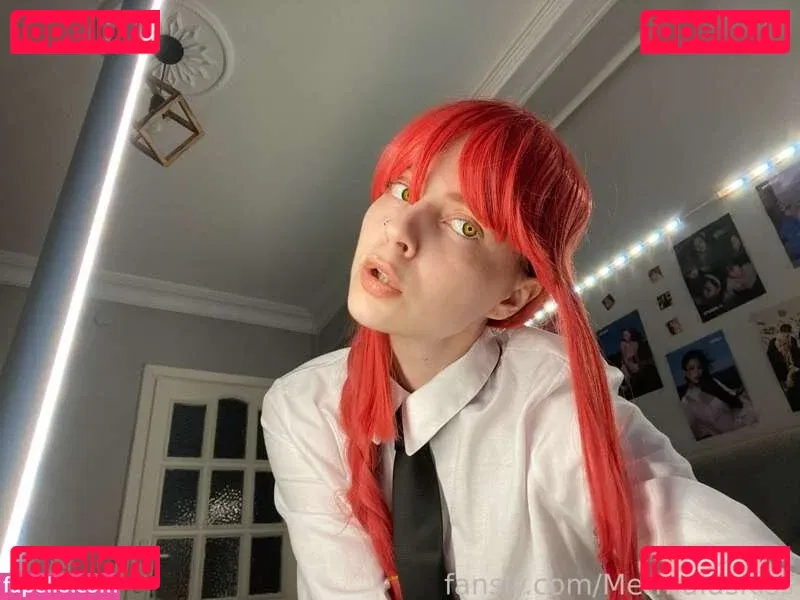 Mermaids Kiss Onlyfans Photo Gallery 