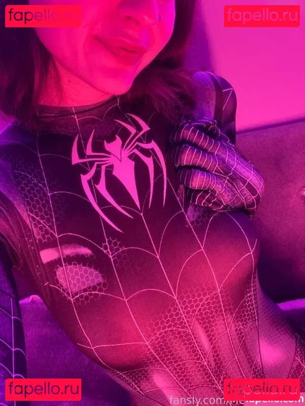 Mermaids Kiss Onlyfans Photo Gallery 