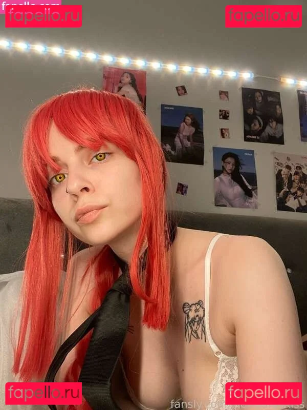 Mermaids Kiss Onlyfans Photo Gallery 