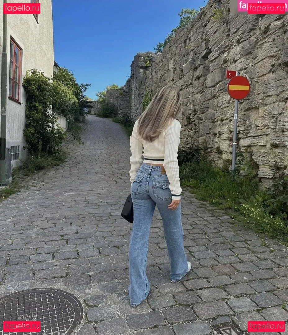 Alma Perssons Onlyfans Photo Gallery 