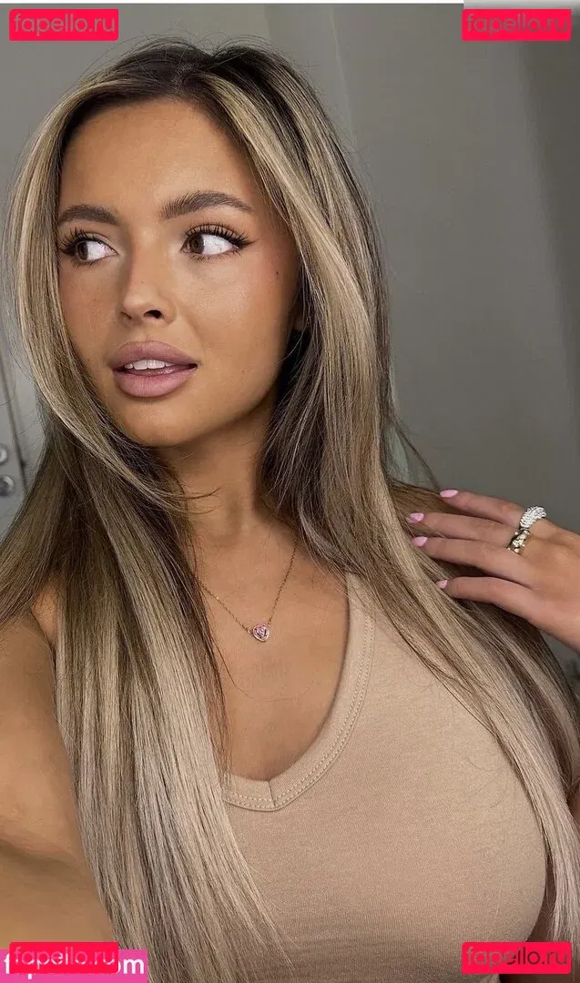 Alma Perssons Onlyfans Photo Gallery 