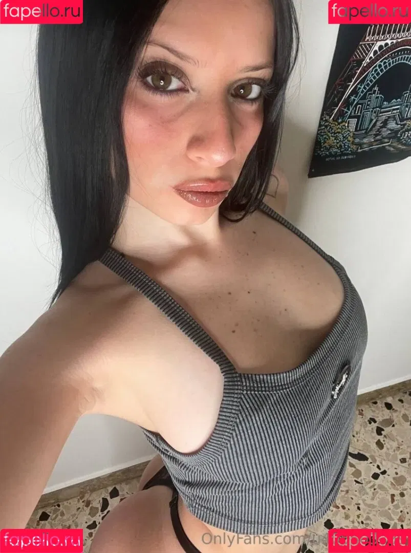 Abigail Lux Onlyfans Photo Gallery 