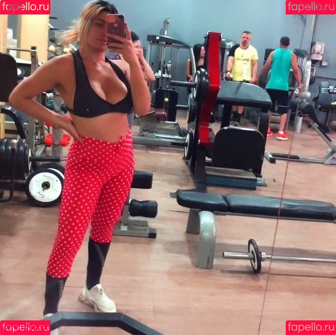 Cikarelly Onlyfans Photo Gallery 