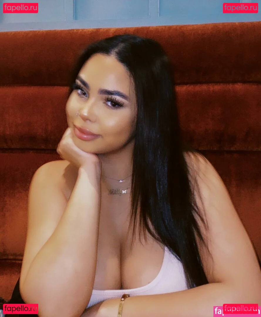 milan.churchill Onlyfans Photo Gallery 