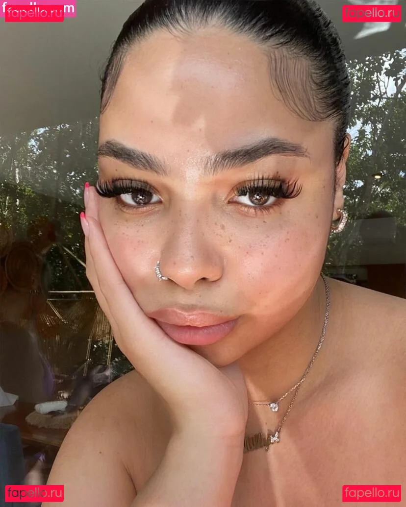 milan.churchill Onlyfans Photo Gallery 