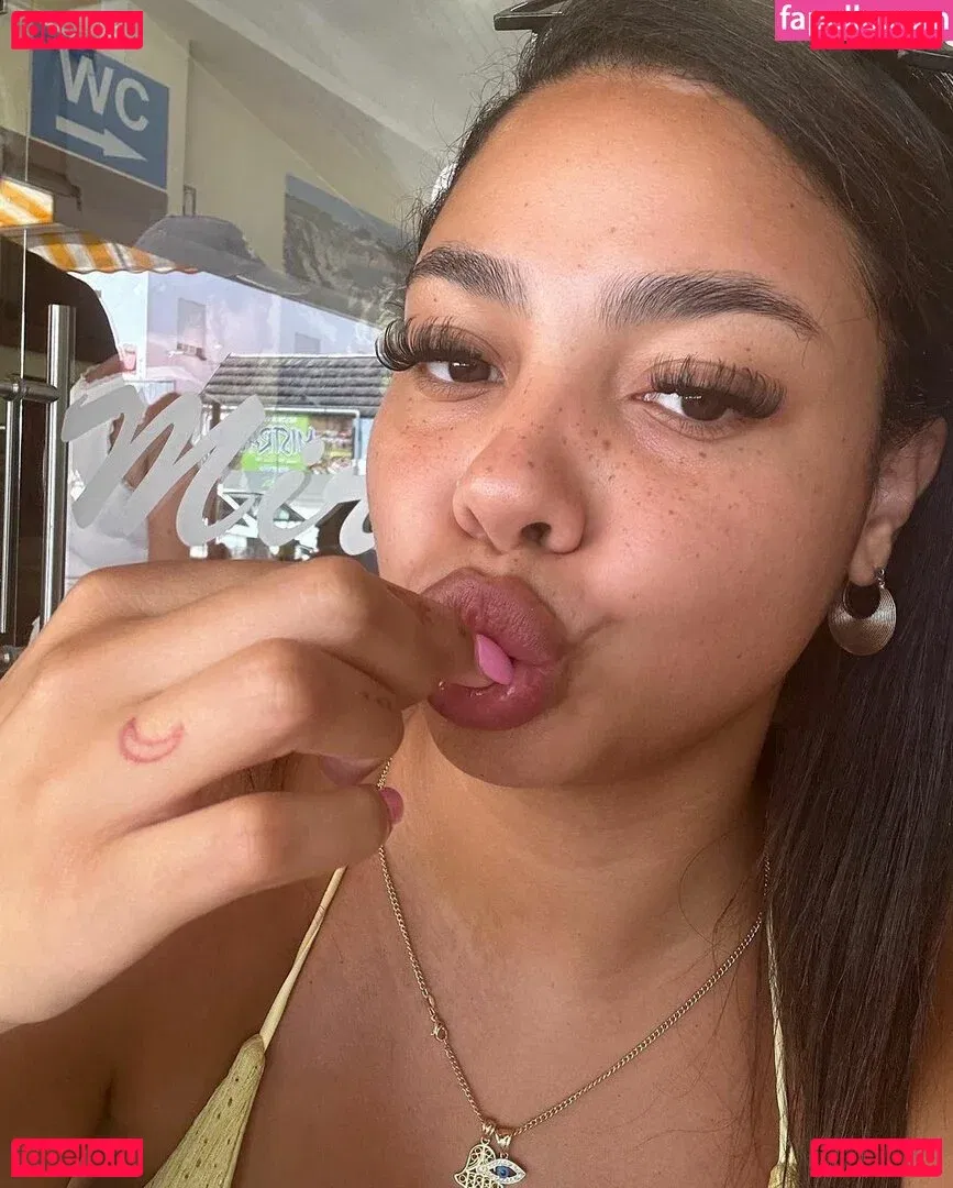 milan.churchill Onlyfans Photo Gallery 