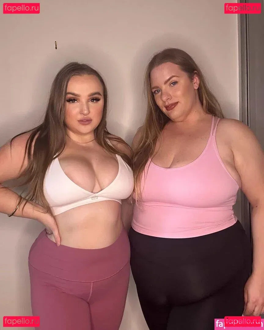 Hayley Carter Onlyfans Photo Gallery 