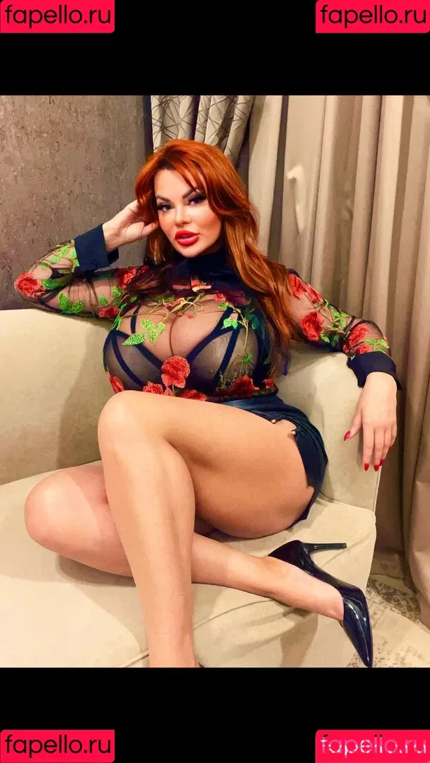 Yulia Moretti Onlyfans Photo Gallery 