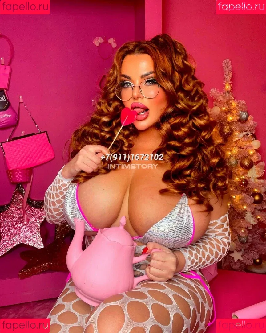 Yulia Moretti Onlyfans Photo Gallery 
