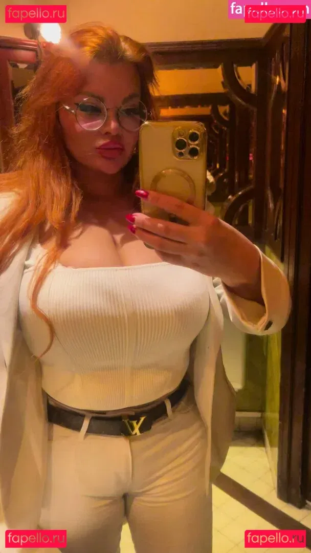 Yulia Moretti Onlyfans Photo Gallery 