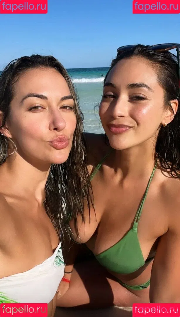 Tasya Teles Onlyfans Photo Gallery 