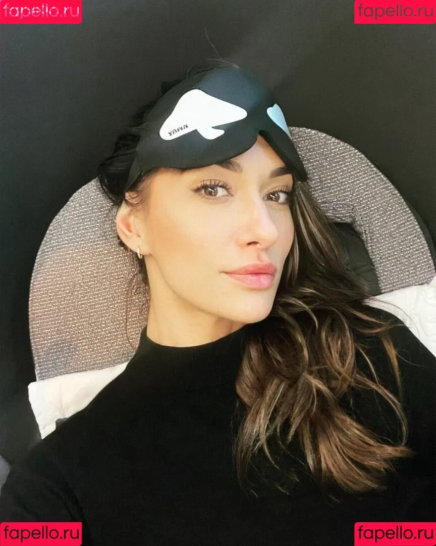 Tasya Teles Onlyfans Photo Gallery 