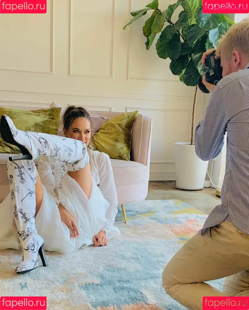 Tasya Teles Onlyfans Photo Gallery 