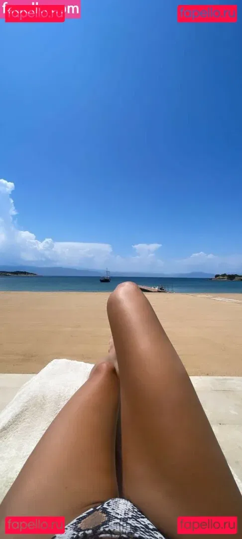 Tasya Teles Onlyfans Photo Gallery 