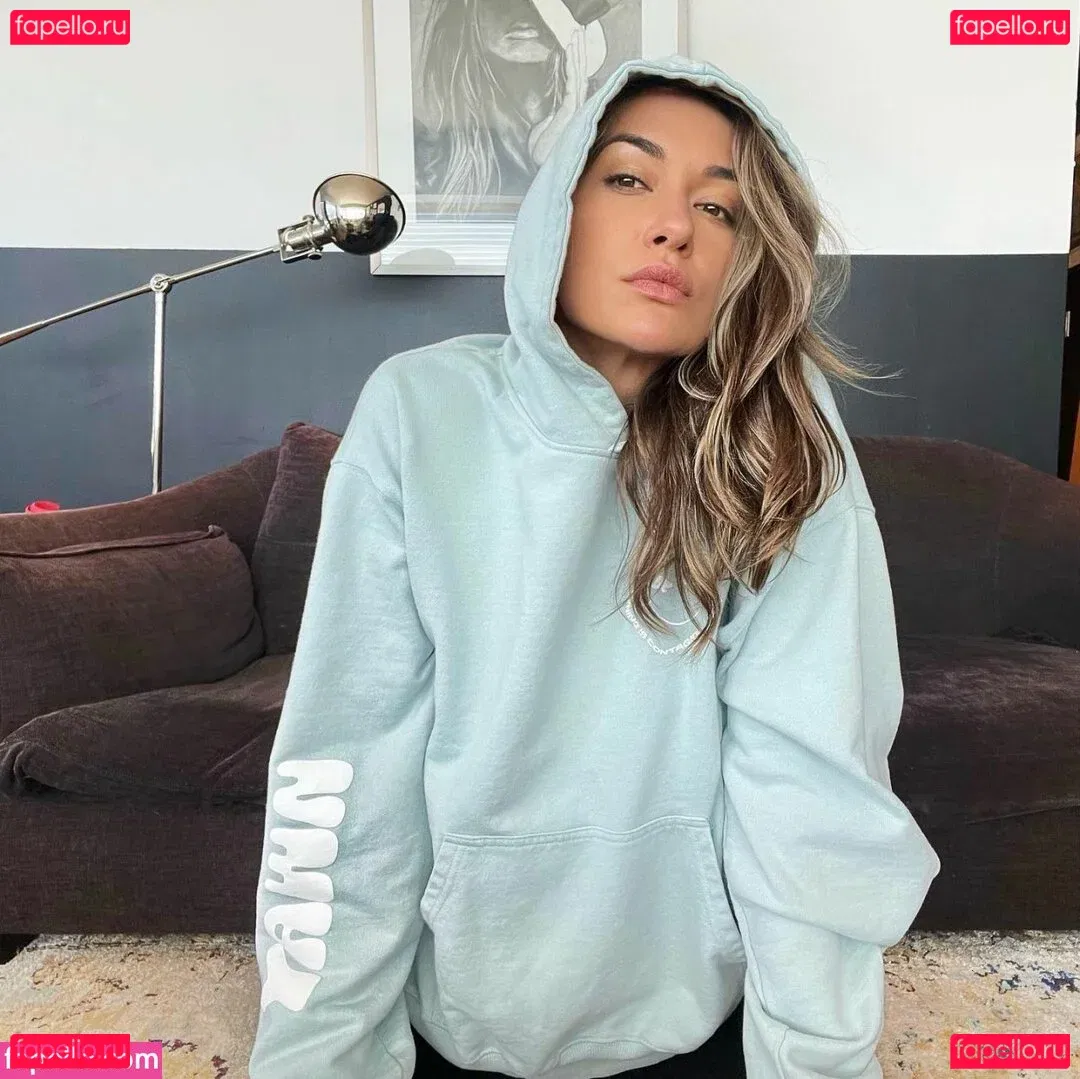 Tasya Teles Onlyfans Photo Gallery 