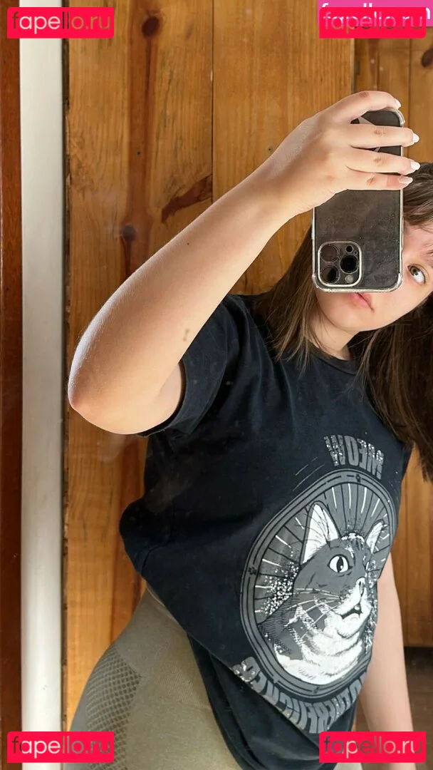 Beatriz Milhomens Onlyfans Photo Gallery 