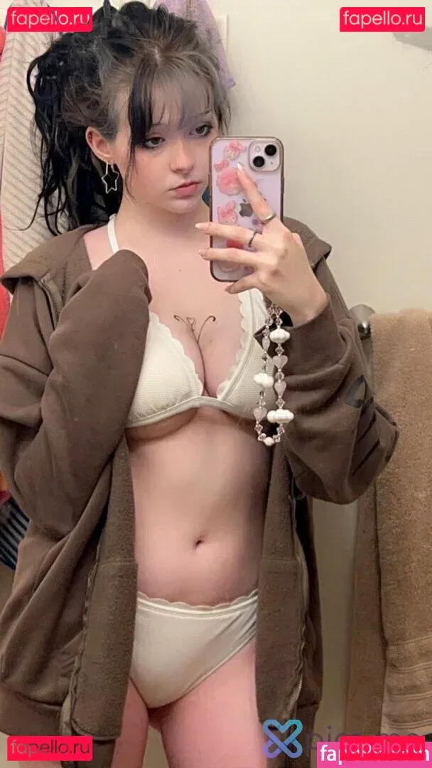 Miimmikyu Onlyfans Photo Gallery 