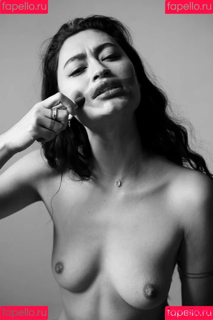 Tezz Tran Onlyfans Photo Gallery 