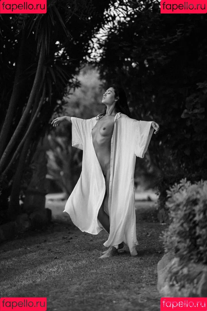 Tezz Tran Onlyfans Photo Gallery 