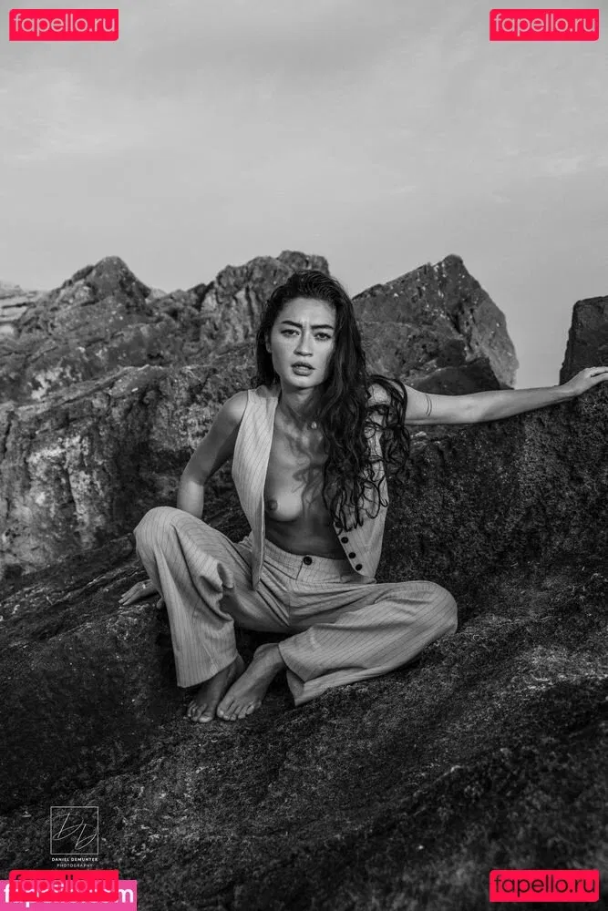 Tezz Tran Onlyfans Photo Gallery 