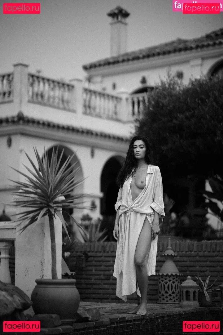 Tezz Tran Onlyfans Photo Gallery 