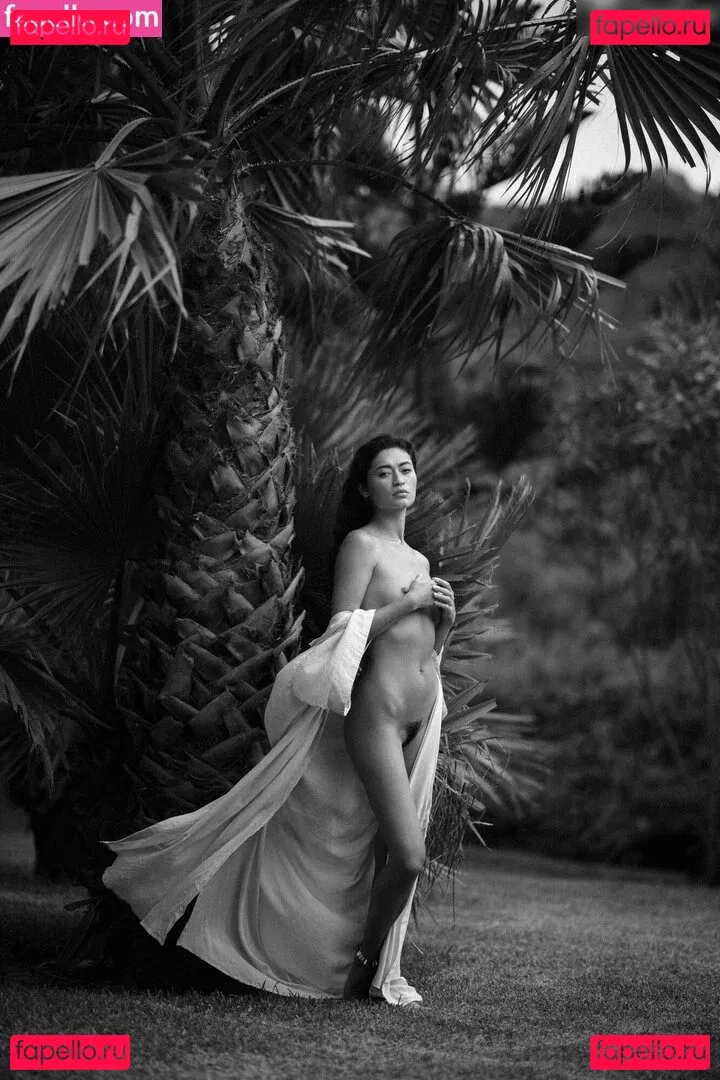 Tezz Tran Onlyfans Photo Gallery 