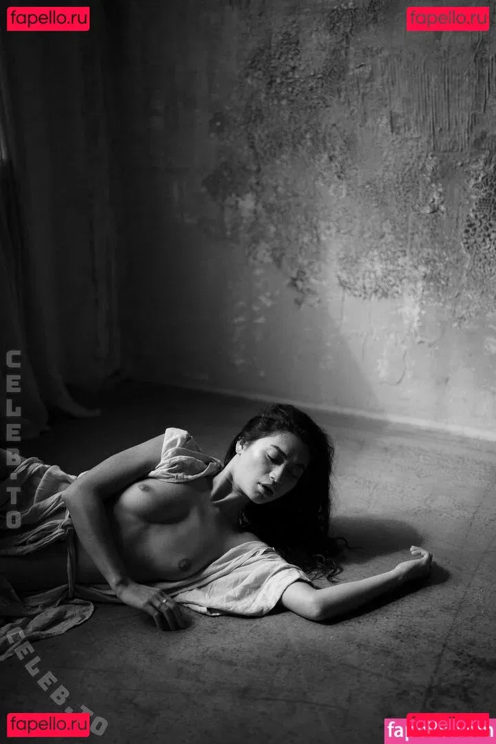 Tezz Tran Onlyfans Photo Gallery 