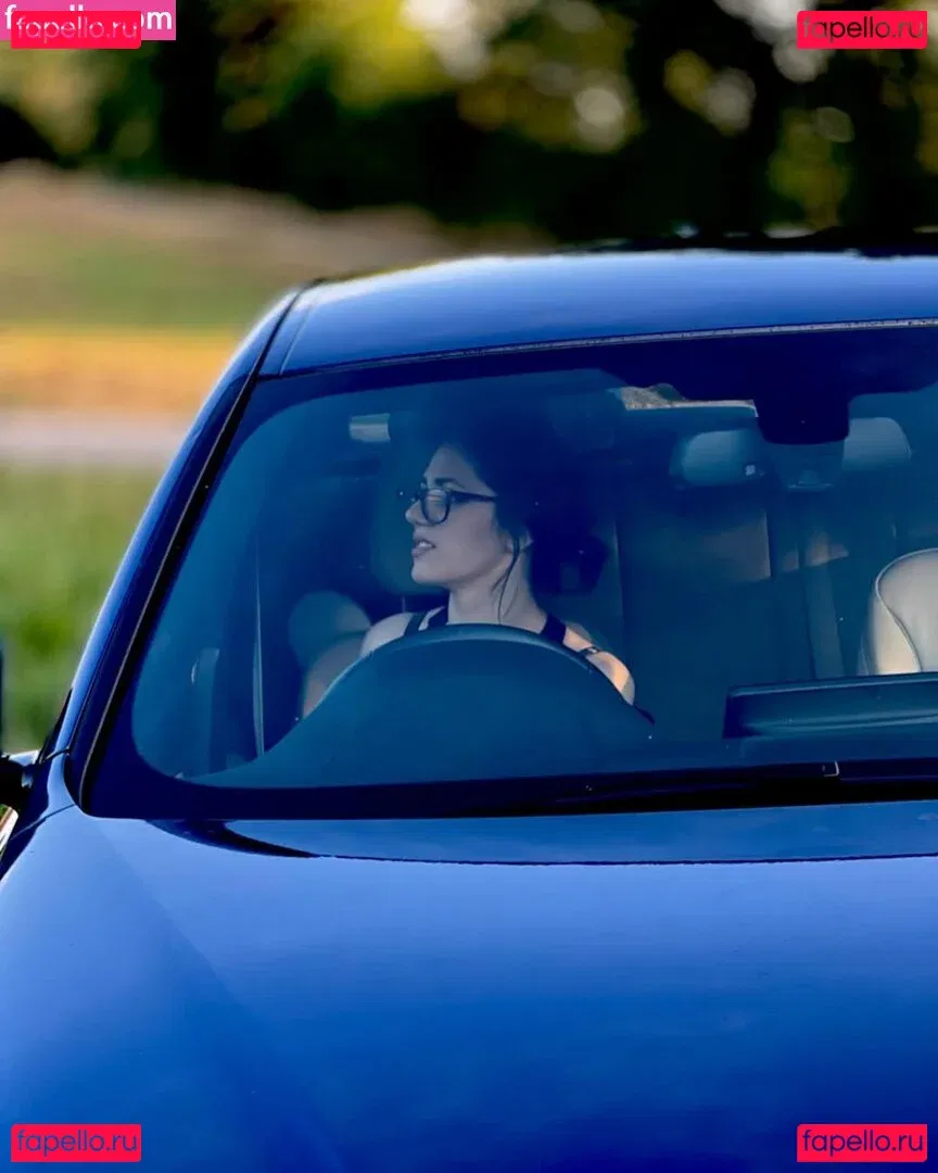 Harley Benz Onlyfans Photo Gallery 