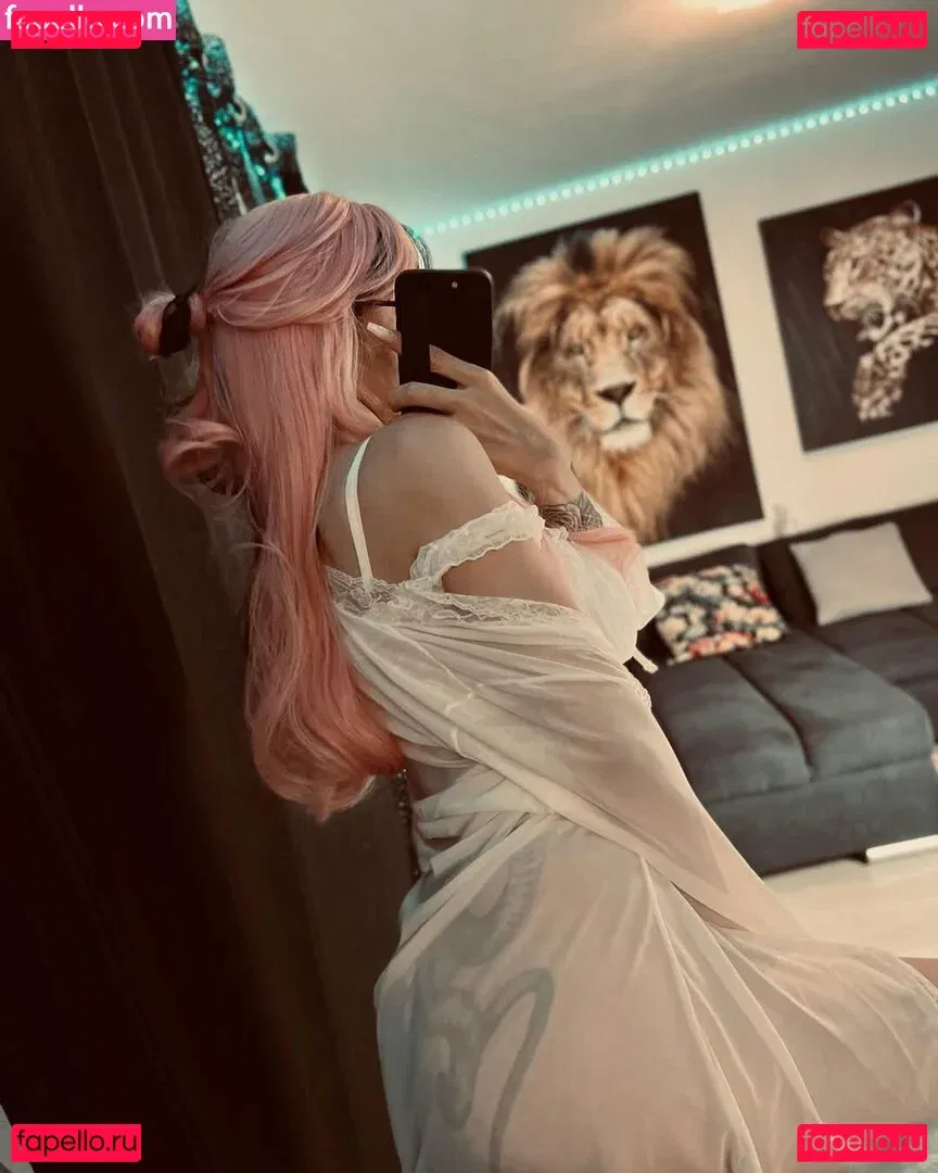 Harley Benz Onlyfans Photo Gallery 