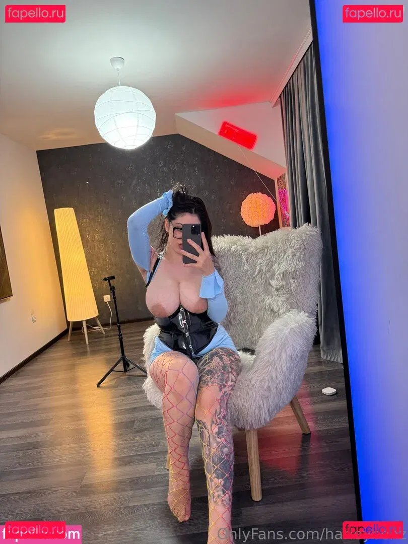 Harley Benz Onlyfans Photo Gallery 