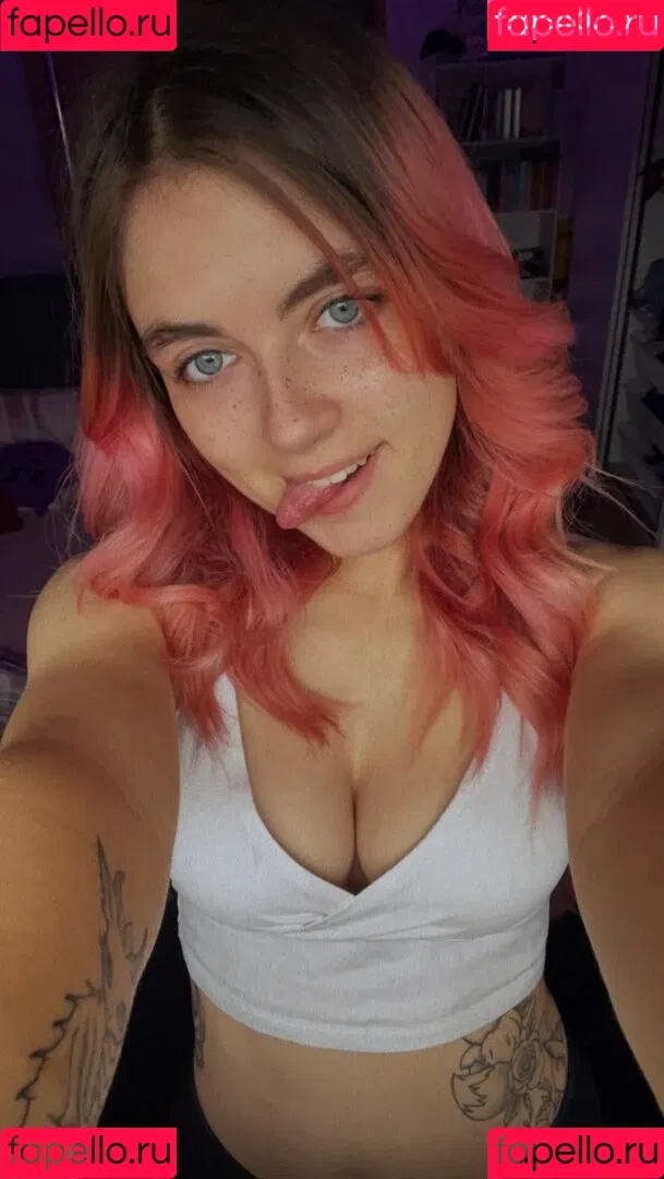 Thisislina Onlyfans Photo Gallery 
