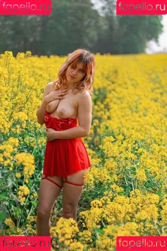 Thisislina Onlyfans Photo Gallery 