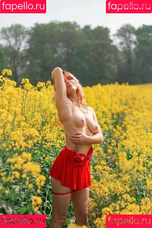 Thisislina Onlyfans Photo Gallery 