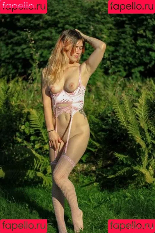 Thisislina Onlyfans Photo Gallery 