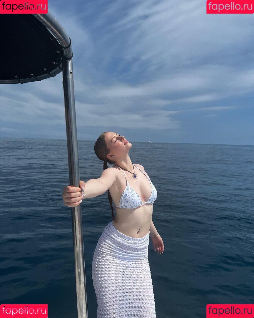 Yana Clare Onlyfans Photo Gallery 