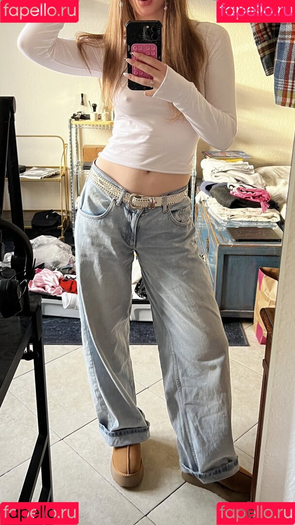 Yana Clare Onlyfans Photo Gallery 